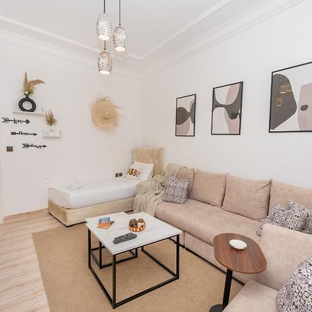 Appartement Ensolleille Au Coeur De Tanger ภายนอก รูปภาพ