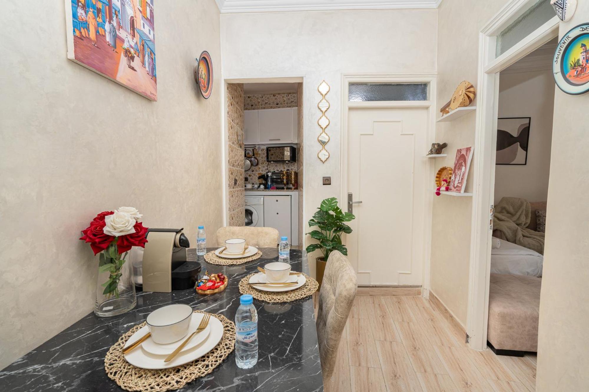 Appartement Ensolleille Au Coeur De Tanger ภายนอก รูปภาพ