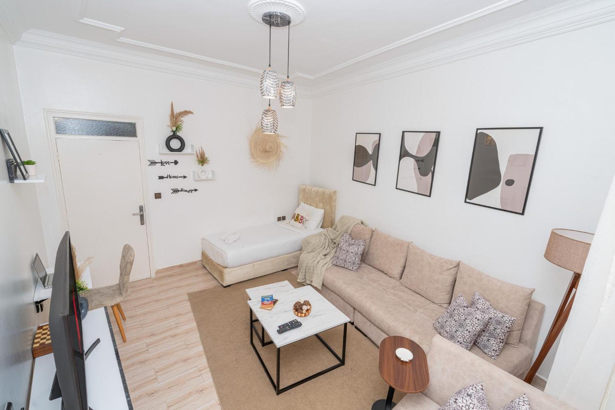 Appartement Ensolleille Au Coeur De Tanger ภายนอก รูปภาพ
