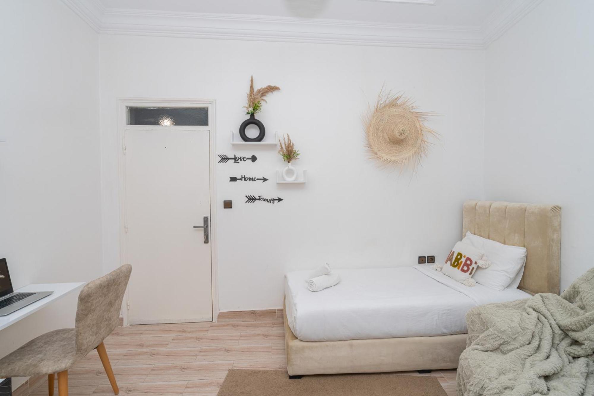Appartement Ensolleille Au Coeur De Tanger ภายนอก รูปภาพ