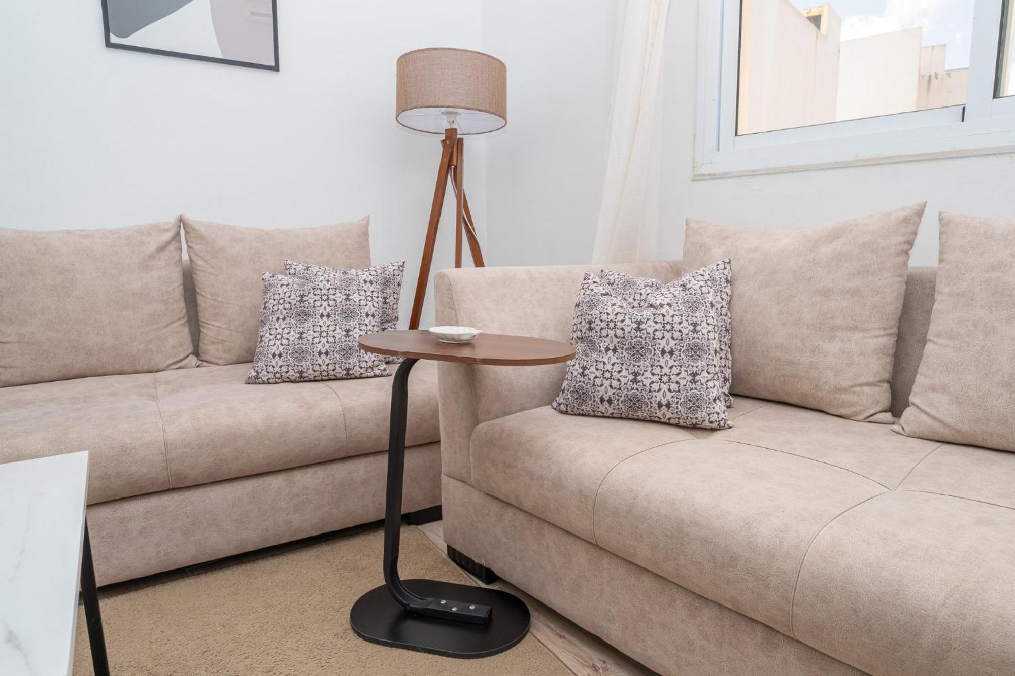 Appartement Ensolleille Au Coeur De Tanger ภายนอก รูปภาพ